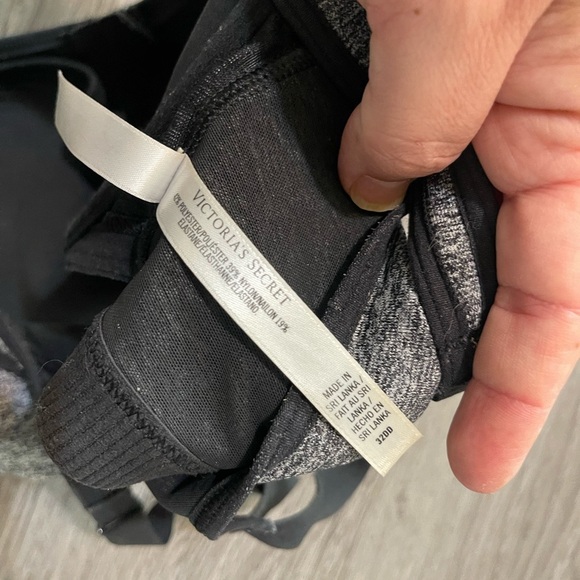 VSX Women's Gray Sports Bra - Picture 5 of 7